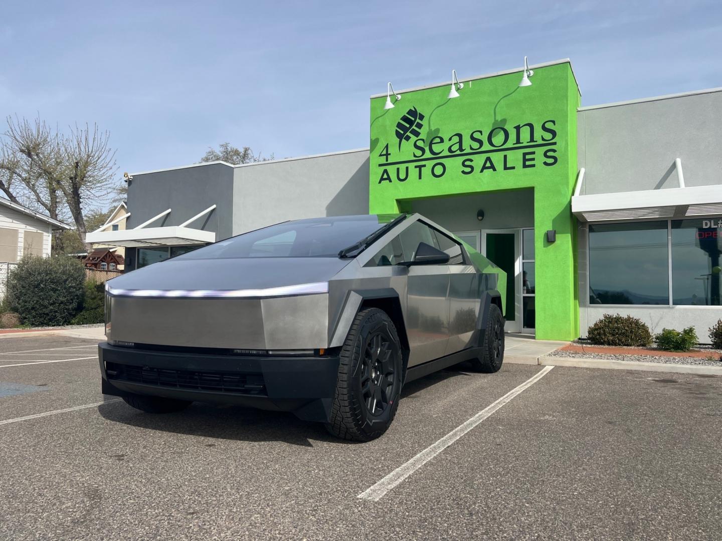 2024 Silver /Black Tesla Cybertruck Dual Motor (7G2CEHED1RA) with an Electric engine, 1-Speed Automatic transmission, located at 1865 East Red Hills Pkwy, St. George, 84770, (435) 628-0023, 37.120850, -113.543640 - COMING SOON! Call to reserve! We have access to a huge network of Cybertrucks at wholesale prices. We can find you a top quality used Cybertruck below retail. Call us to talk about what trucks are available and current pricing. 435-628-0023 - Photo#0